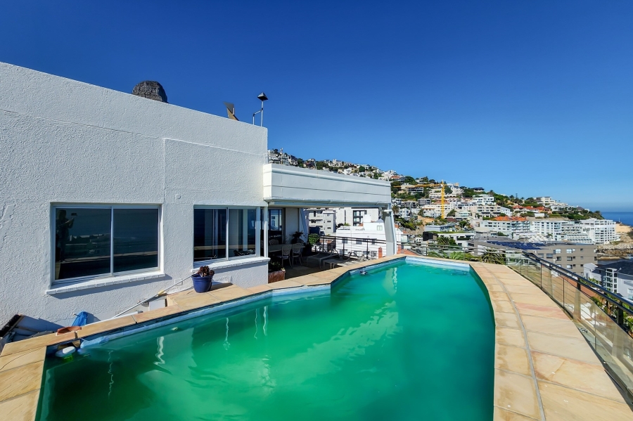 2 Bedroom Property for Sale in Bantry Bay Western Cape